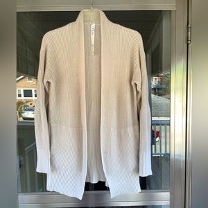 Super cute and comfy Lululemon cardigan 🌸🌸🌸